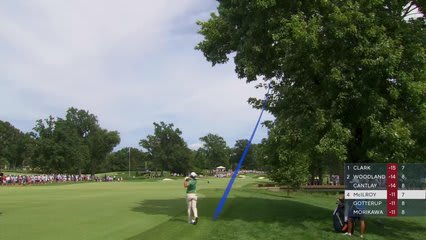 Rory McIlroy sinks 5-foot putt for birdie on No. 8 at BMW Championship