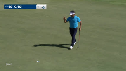 K.J. Choi makes short putt for birdie at Sony Open