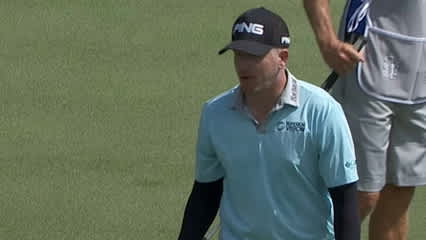 Martin Piller pours in a 25-footer at OHL Classic at Mayakoba