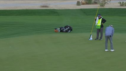 J.B. Holmes makes a 21-foot birdie putt at WM Phoenix Open