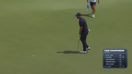 Wyndham Clark sinks 9-foot birdie putt on No. 5 at TOUR Championship
