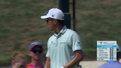 Michael Kim makes birdie on No. 17 at BMW Championship