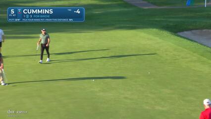 Quade Cummins sinks a 22-foot birdie putt at Rocket Classic