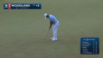 Gary Woodland sinks 7-foot birdie putt on No. 16 at THE PLAYERS