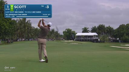 Adam Scott drains 2-foot putt for birdie on No. 1 at Cadillac