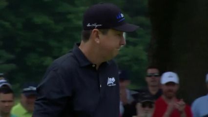 J.J. Henry birdies No. 4 at Travelers