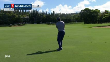 Phil Mickelson sticks approach to set up birdie at Sentry