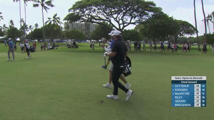 Chris Gotterup sinks 26-foot birdie putt on No. 13 at Sony Open