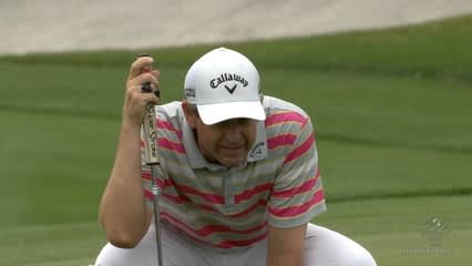 Lee Janzen holes 25-foot birdie putt at Arnold Palmer