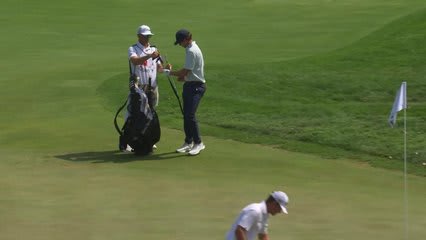 Ben Kohles sinks 4-foot birdie putt on No. 12 at 3M Open