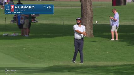 Mark Hubbard gets up-and-down from 146 yards for birdie on No. 1 at Charles Schwab
