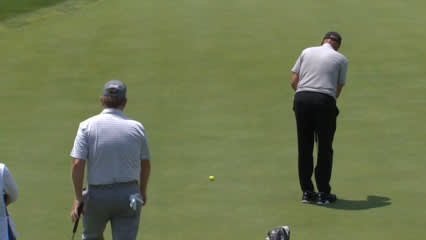 Rocco Mediate rolls in birdie putt at DICK'S Open