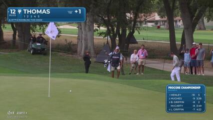 Justin Thomas sinks 4-foot birdie putt on No. 12 at Procore