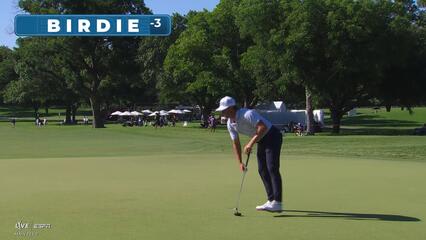 Taylor Moore drains 12-foot putt for birdie on No. 2 at Charles Schwab