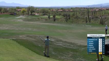 Zach Johnson makes eagle putt on No. 11 at Cologuard Classic