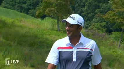 Arjun Atwal drains huge putt for birdie on No. 11 at Quicken Loans