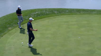 Charlie Saxon rolls in birdie putt at Korn Ferry Tour Championship