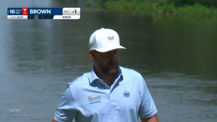 Scott Brown buries a 32-foot birdie putt at John Deere