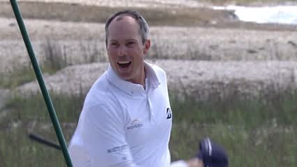 Matt Kuchar's bunker blast leads Shots of the Week