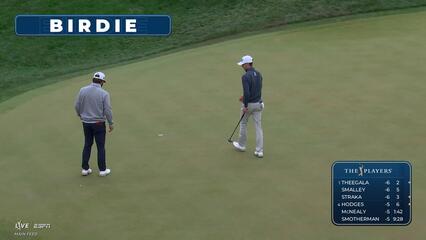 Alex Smalley sinks 17-foot birdie putt on No. 5 at THE PLAYERS