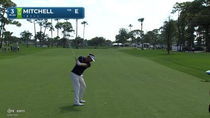 Keith Mitchell hits 220-yard approach to 24 feet, sets up birdie on No. 3