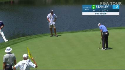 Kyle Stanley drains 15-foot birdie putt at the Memorial