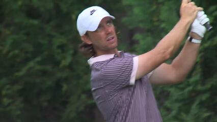 Tommy Fleetwood sinks a 44-foot birdie putt on No. 7 at TOUR Championship