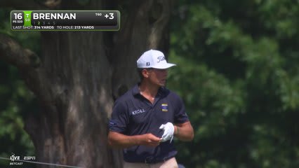 Michael Brennan drains 5-foot putt for birdie on No. 16 at FedEx St. Jude