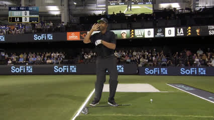 Tony Finau opens evening with ‘Dougie’ at TGL 