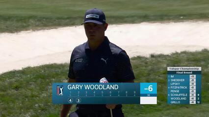 Gary Woodland sinks 18-foot birdie putt on No. 2 at Valspar
