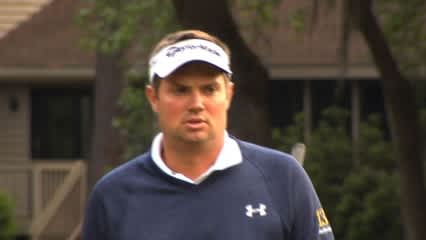 Jeff Overton gets up and down from bunker at RBC Heritage