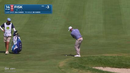 Steven Fisk sinks 5-foot putt for birdie on No. 14 at John Deere