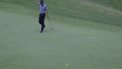 Scott Harrington holes a lengthy eagle putt at LECOM