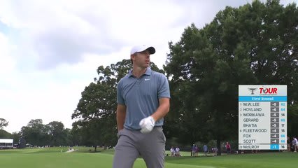 Rory McIlroy gets up-and-down from 89 yards for birdie on No. 17 at TOUR Championship
