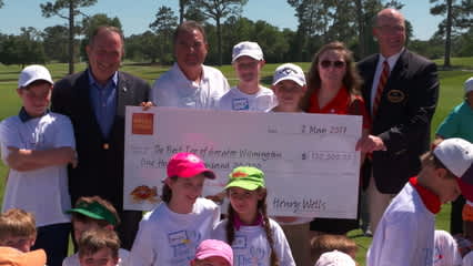 Hurley, Hoffmann, Bozzelli teach kids at First Tee clinic