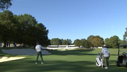 Bernhard Langer makes birdie on No. 18 at Dominion Energy Charity Classic