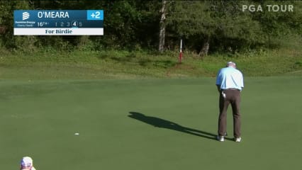 Mark O’Meara sinks birdie putt at the Dominion Energy 