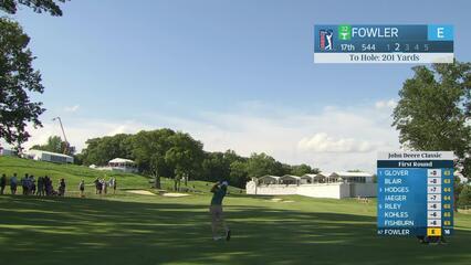 Rickie Fowler reaches par-5 No. 17 in two, makes birdie at John Deere