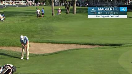 Jeff Maggert uses the Texas Wedge to set birdie at Sanford Int