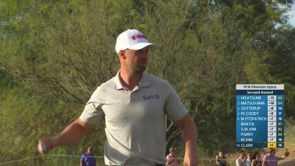 Wyndham Clark hits 57-yard approach to 7 feet, sets up birdie on No. 15