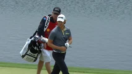 Derek Ernst pitches in for birdie at Shell