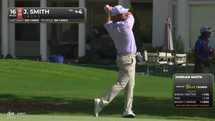 Jordan L Smith sinks 9-foot birdie putt on No. 16 at FedEx St. Jude