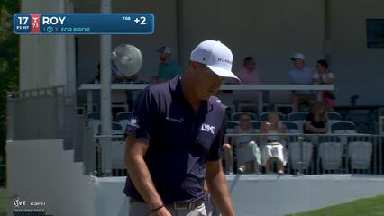 Kevin Roy sinks 33-foot birdie putt on No. 17 at Valspar
