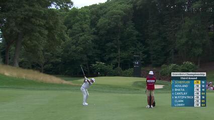 Scottie Scheffler gets up-and-down from 88 yards for birdie on No. 14 at Travelers