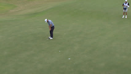 Robert Streb sinks birdie putt at Butterfield Bermuda