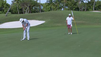 Jeff Overton makes birdie on No. 12 at Bahamas Classic Atlantis