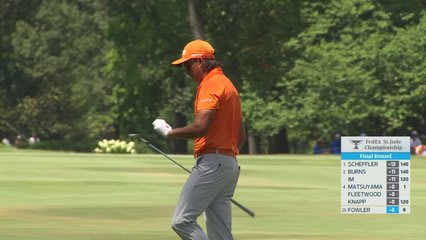Rickie Fowler gets up-and-down from 143 yards for birdie on No. 7 at FedEx St. Jude