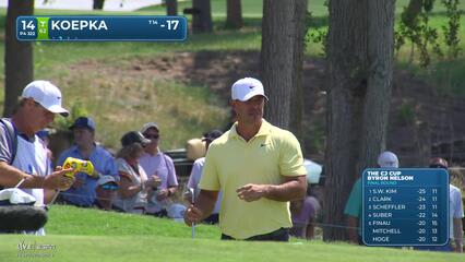 Brooks Koepka drains 6-foot birdie putt on No. 14 at THE CJ CUP