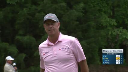 Stewart Cink makes birdie putt on No. 17 at Regions Tradition
