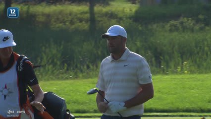 Scottie Scheffler drains 14-foot putt for birdie on No. 12 at 3M Open
